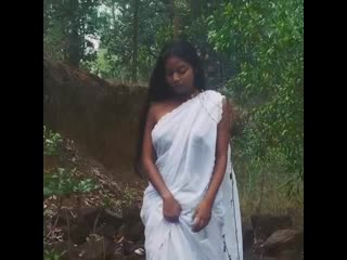 bengali model katha nandi saree nipple seethrough
